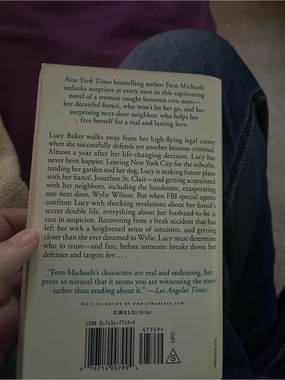 Fern Michaels "The Nosy Neighbor" Paperback - Picture 2 of 3